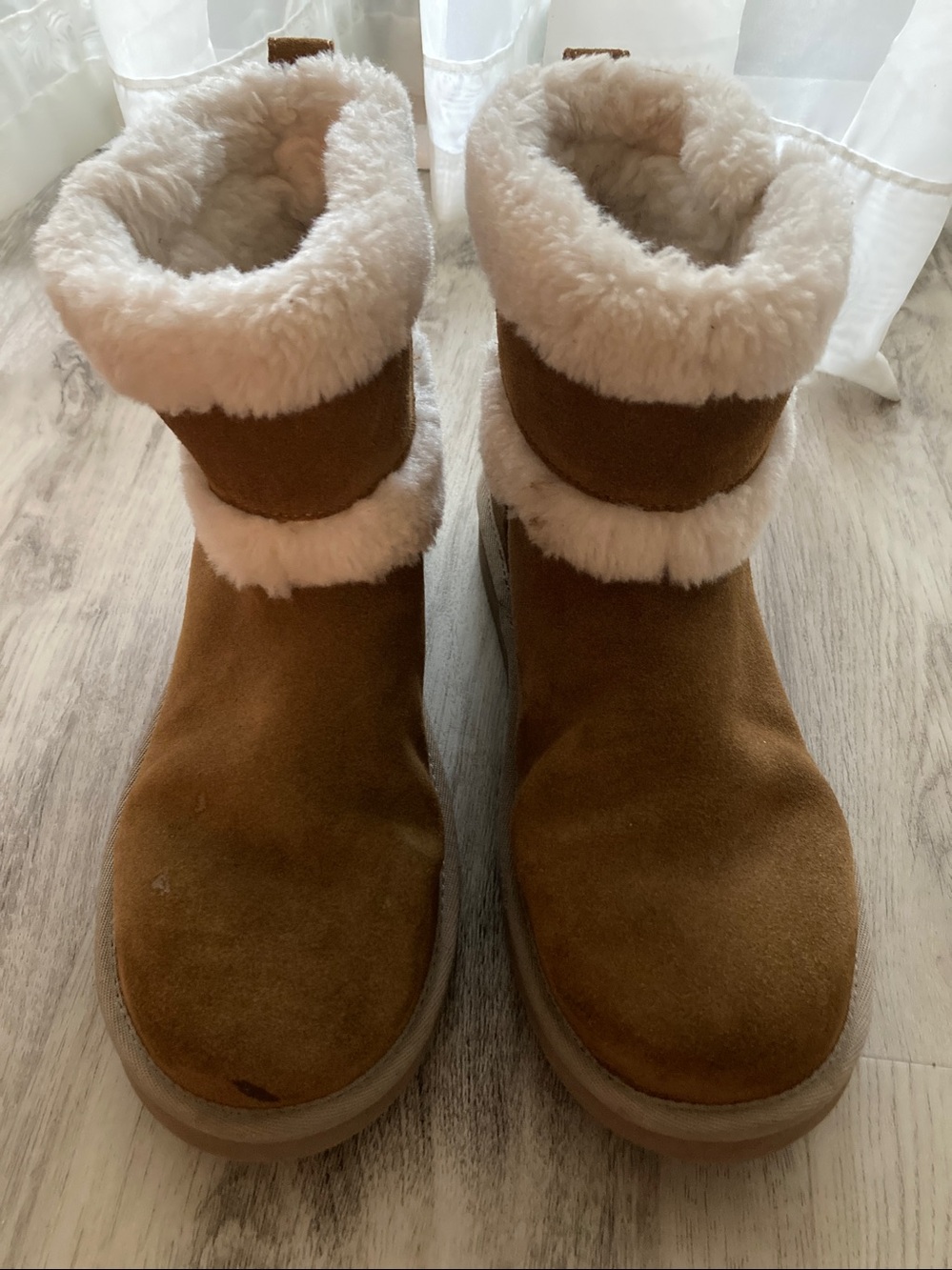 UGG Koolaburra Suede Boots Shearling Lining Brown Sz 9